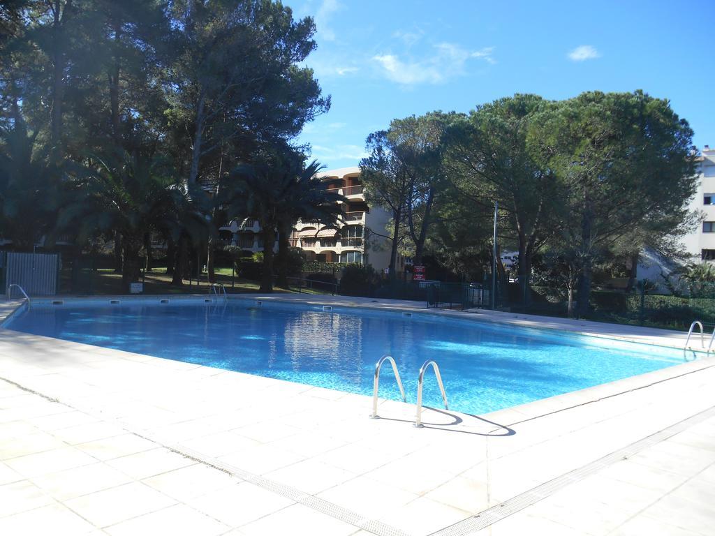 Apartament 3 Rivieres - Parc Riviera C 6 Mandelieu Zewnętrze zdjęcie