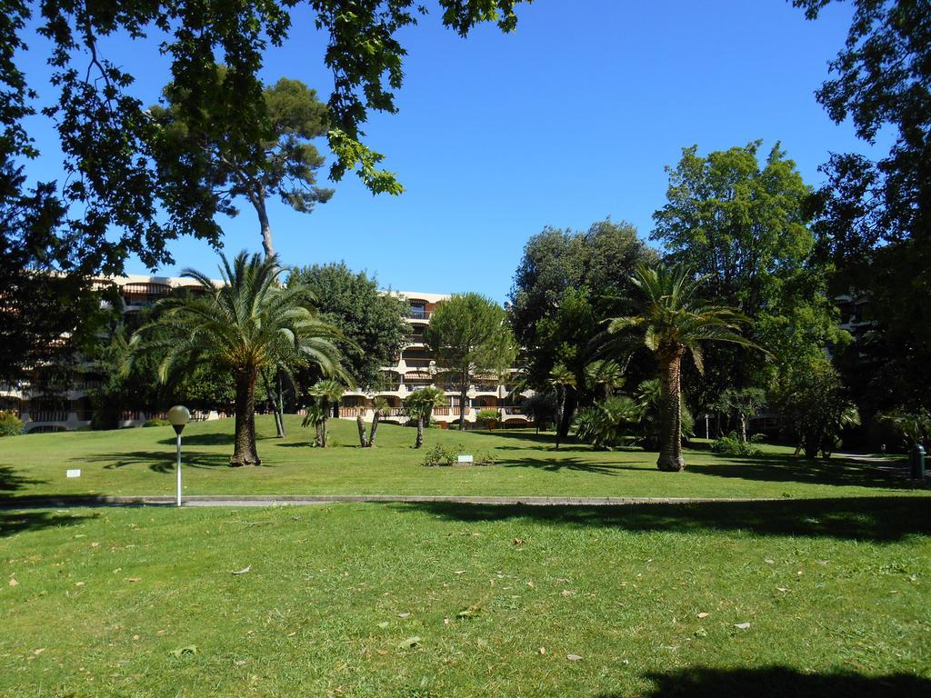 Apartament 3 Rivieres - Parc Riviera C 6 Mandelieu Zewnętrze zdjęcie